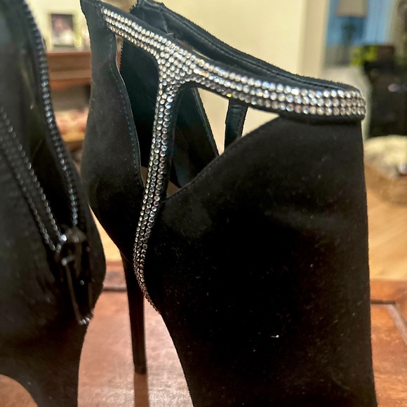 ALDO- Suede /Rhinestone Booties - Picture 3 of 5